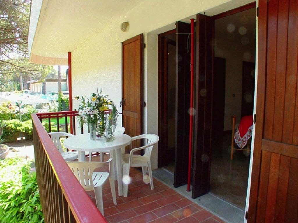 Flat In Lignano Pineta Lägenhet Lignano Sabbiadoro Exteriör bild